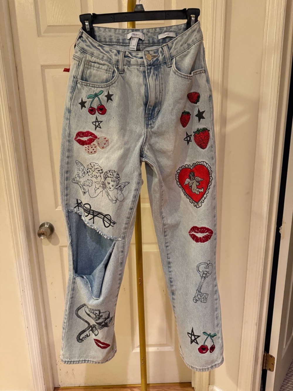Forever 21 thrashed Straight Leg Jeans rave Red goth skater Patches Y2K grail